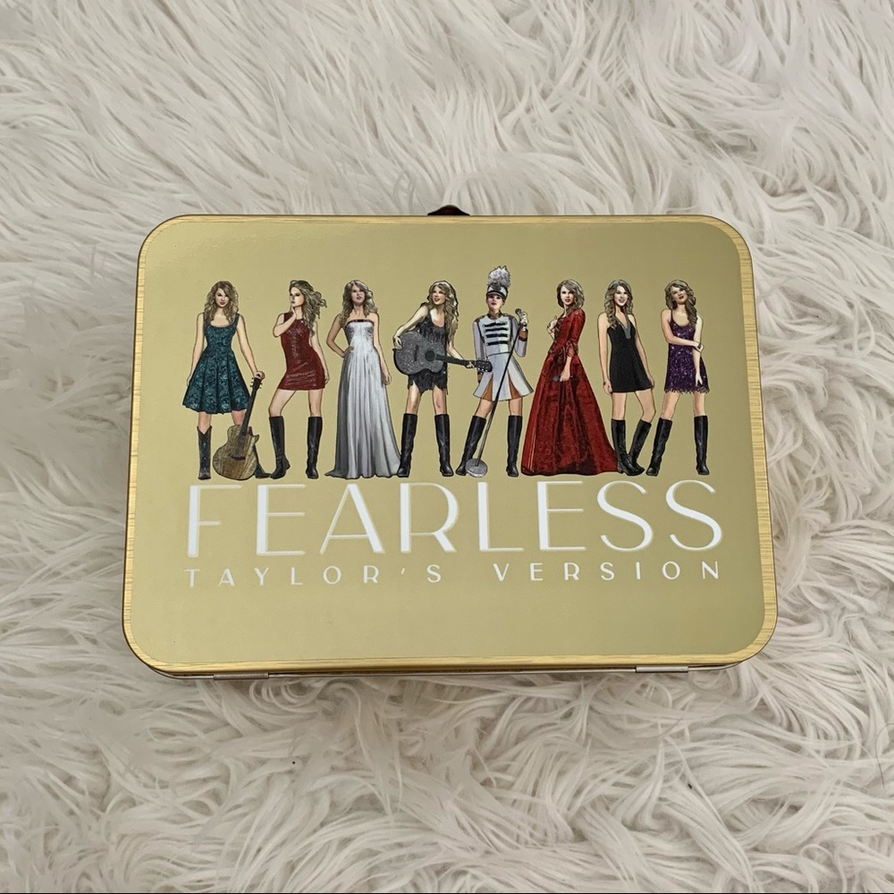 Taylor Swift Fearless lunch box